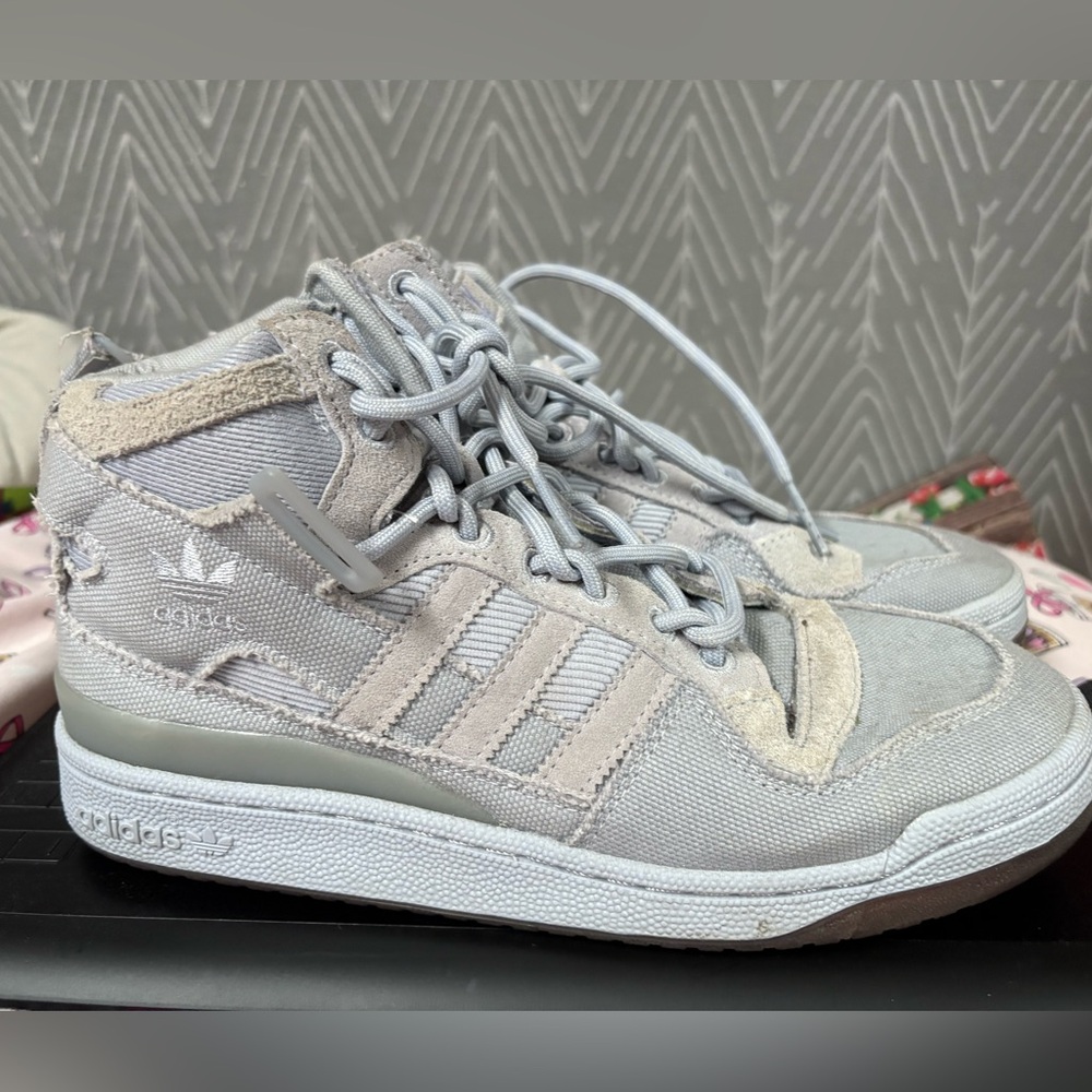 Ivy Park Forum Mid RARE